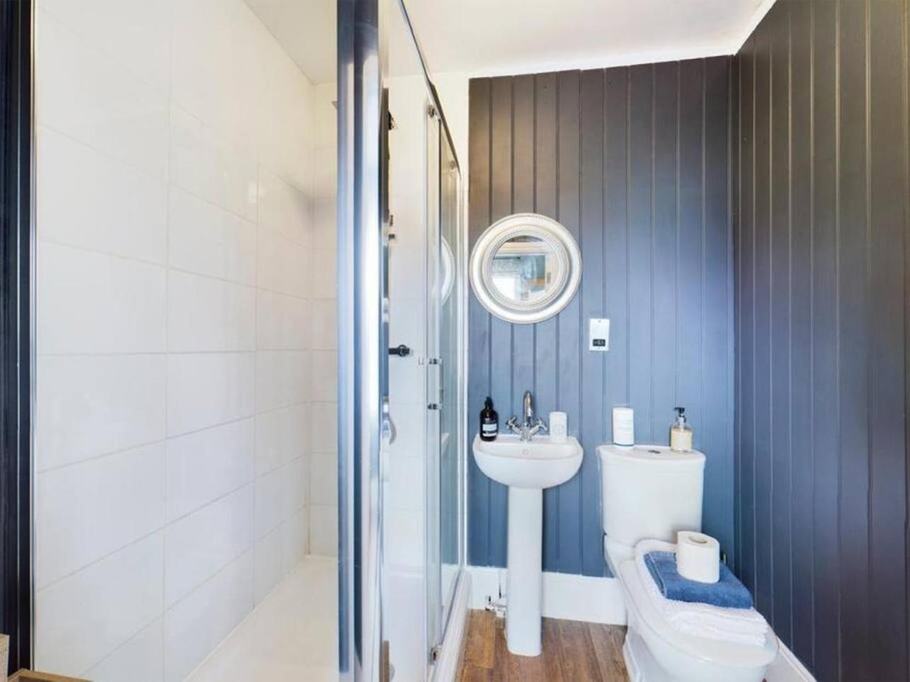 Апартаменты Captain'S Quarters - Stunning Sea Views Маргит Экстерьер фото